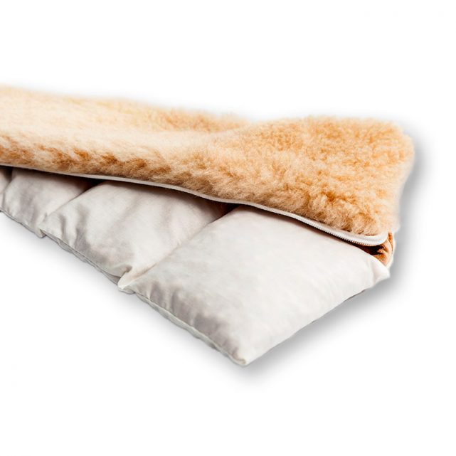 Körsbärspåse-woolbed-collection-detail